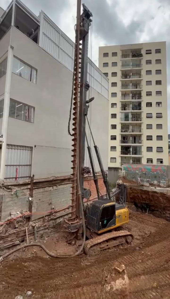 estaca de hélice continua
