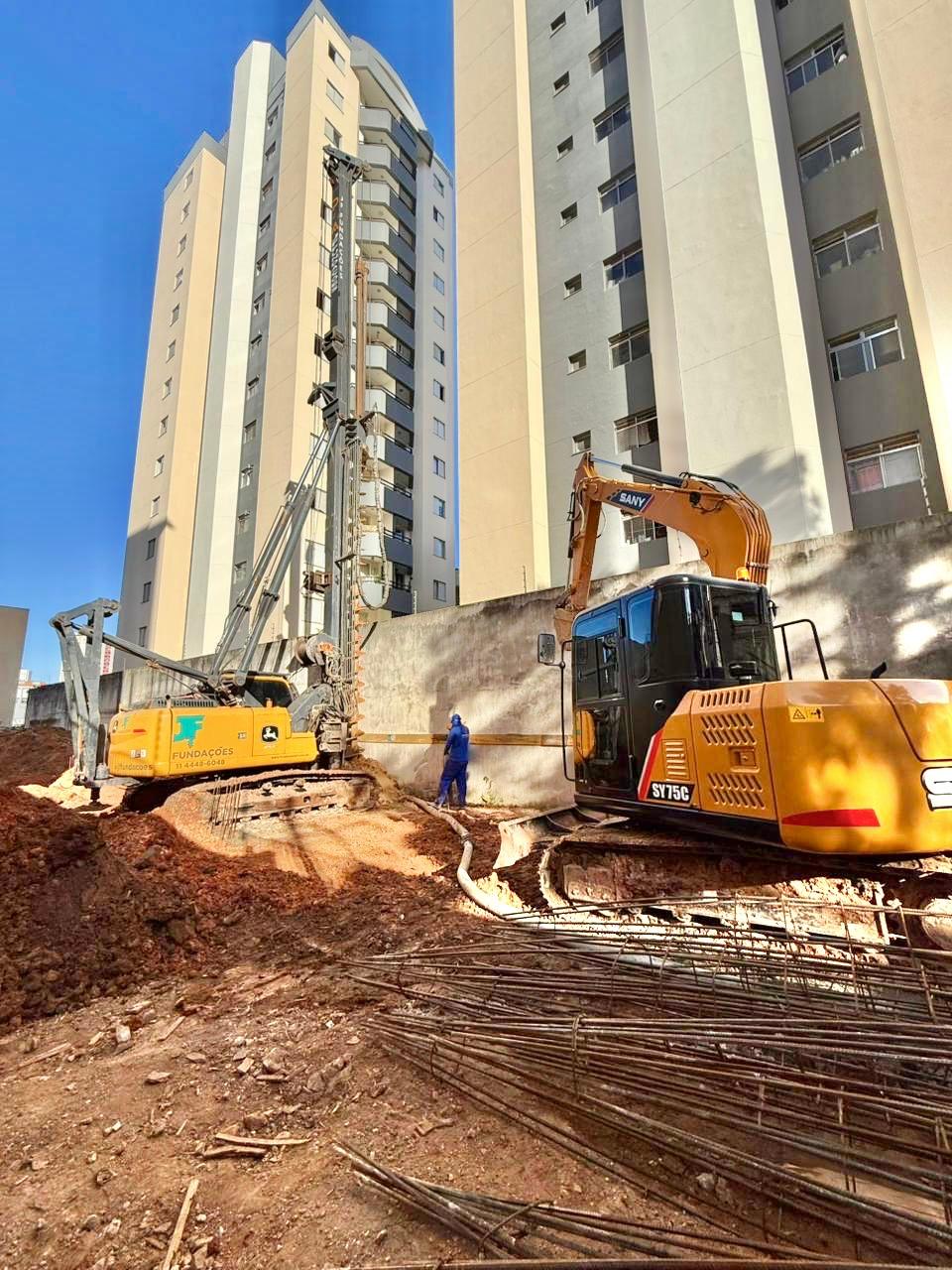 estacas de hélice continua
